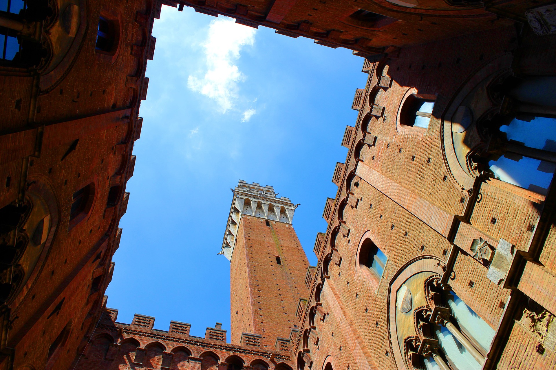 Siena - il villino e le scuderie