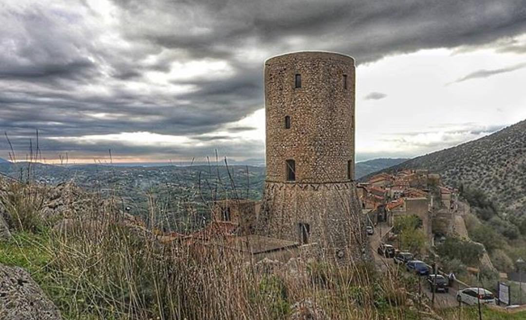 Torre Angioina di Castelcivita