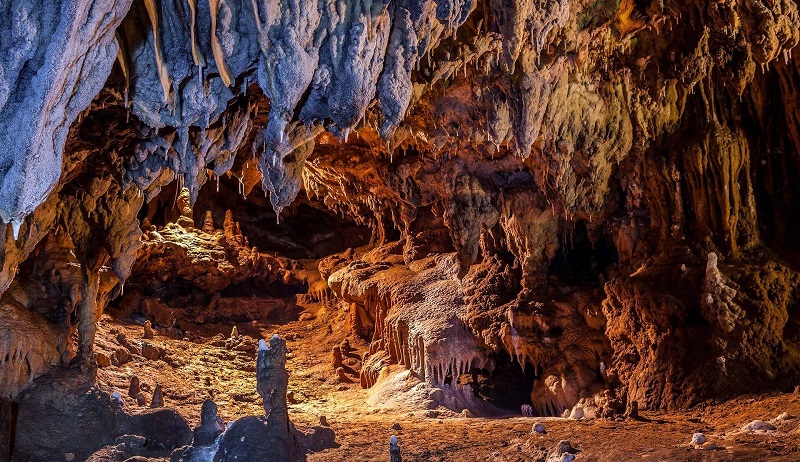 grotte di castelcivita